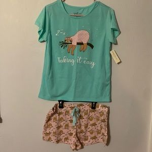 Bobbie Brooks Pajama Set